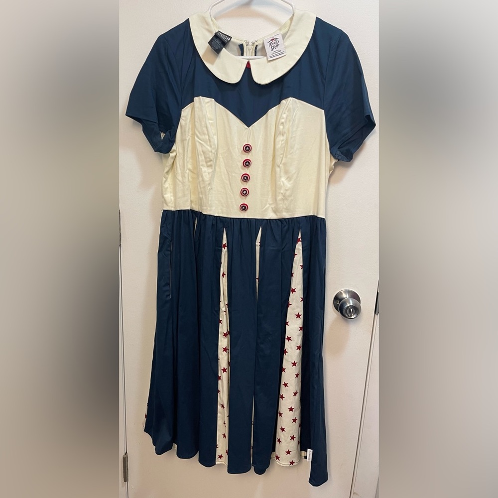 Her Universe The Dress Shop Captain America dress L